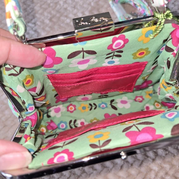 Vera Bradley Mini Frame Crossbody Tutti Frutti NWT Quilted Purse Bag Kiss Lock. - Picture 13 of 15